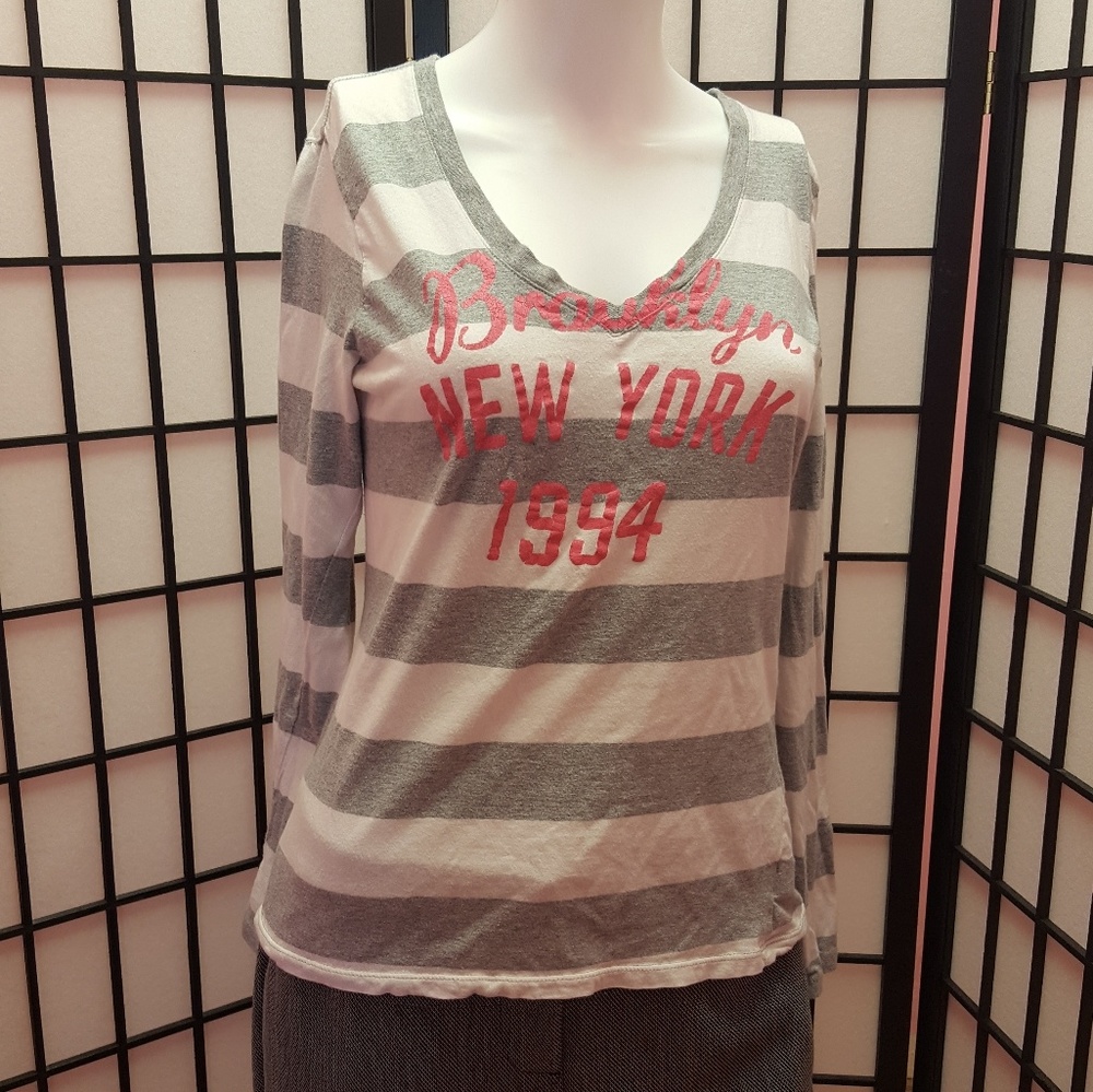 Cute old navy top
